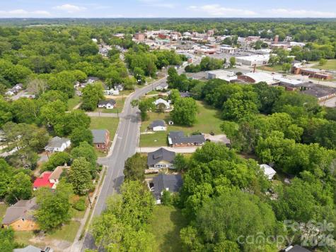 304 Ashford Street Chester SC 29706