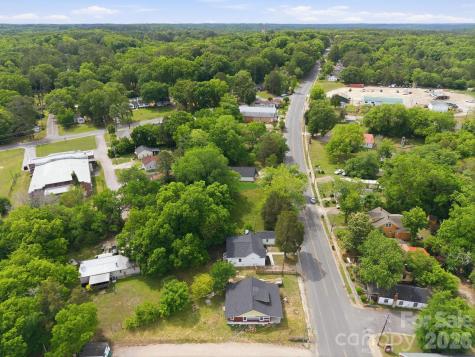 304 Ashford Street Chester SC 29706