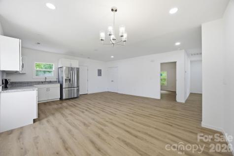 304 Ashford Street Chester SC 29706