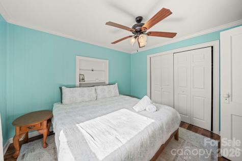 211 9th Street Belmont NC 28012