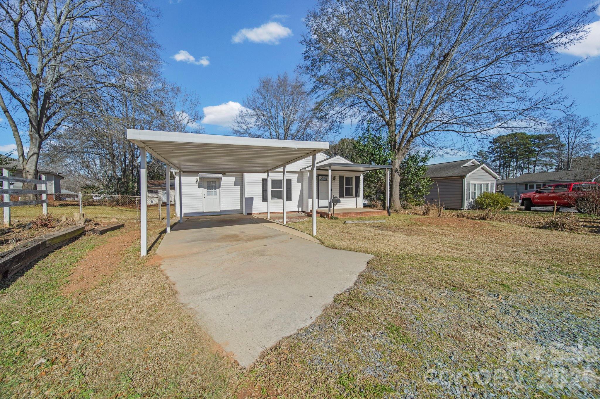 211 9th Street Belmont NC 28012