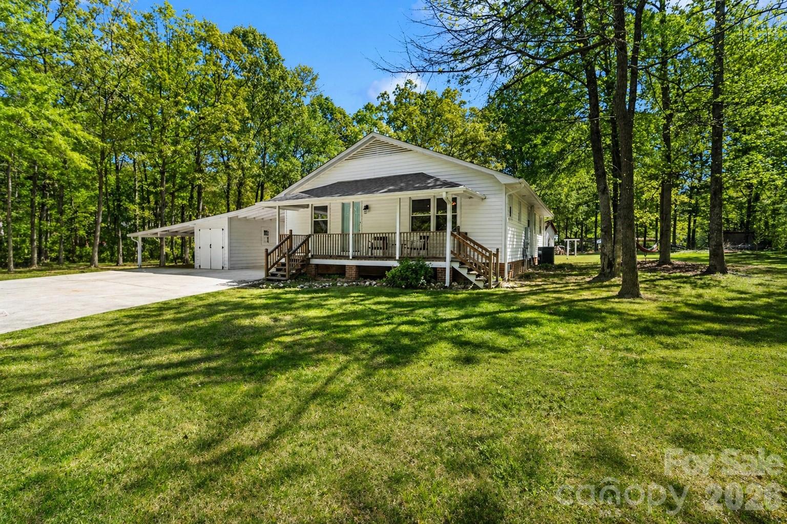 5801 Lindenwood Drive Matthews NC 28104