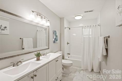 5801 Lindenwood Drive Matthews NC 28104