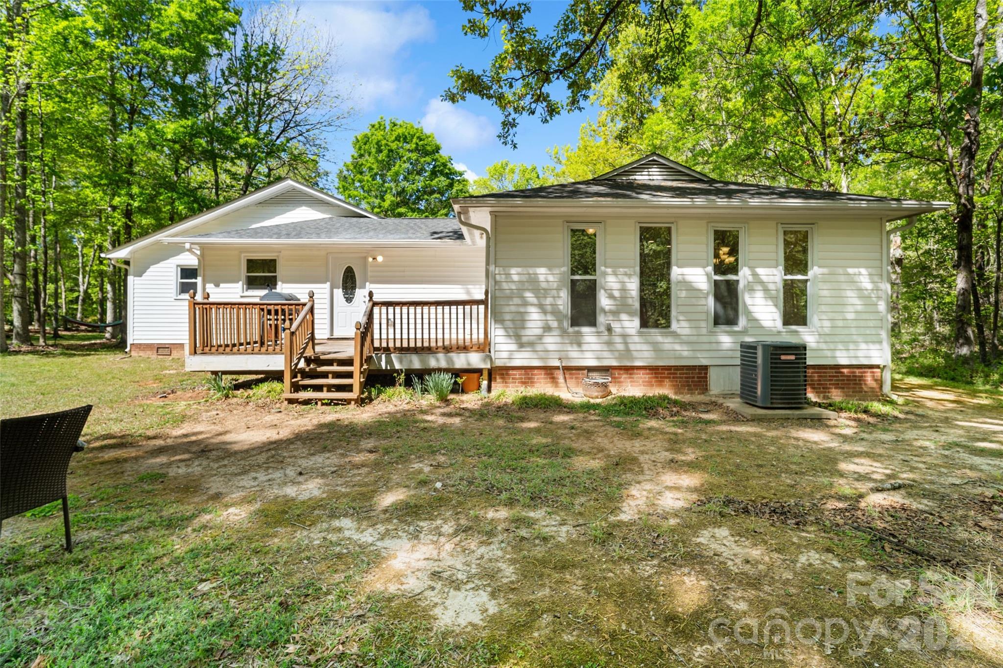 5801 Lindenwood Drive Matthews NC 28104