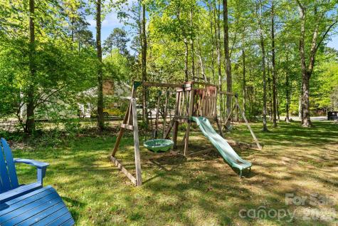 5801 Lindenwood Drive Matthews NC 28104