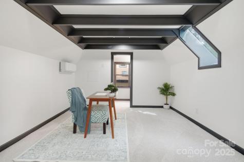 8 Indian Ridge Road Asheville NC 28803