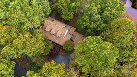 8 Indian Ridge Road Asheville NC 28803