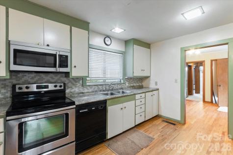 277 Fairlane Road Columbus NC 28722