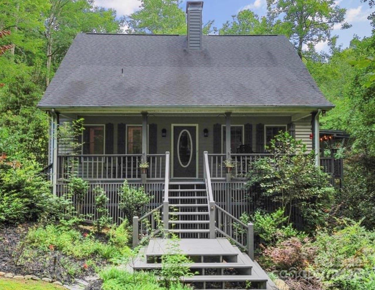 1426 Yadkin Lane Lenoir NC 28645