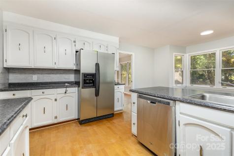 4529 Creemore Drive Charlotte NC 28213