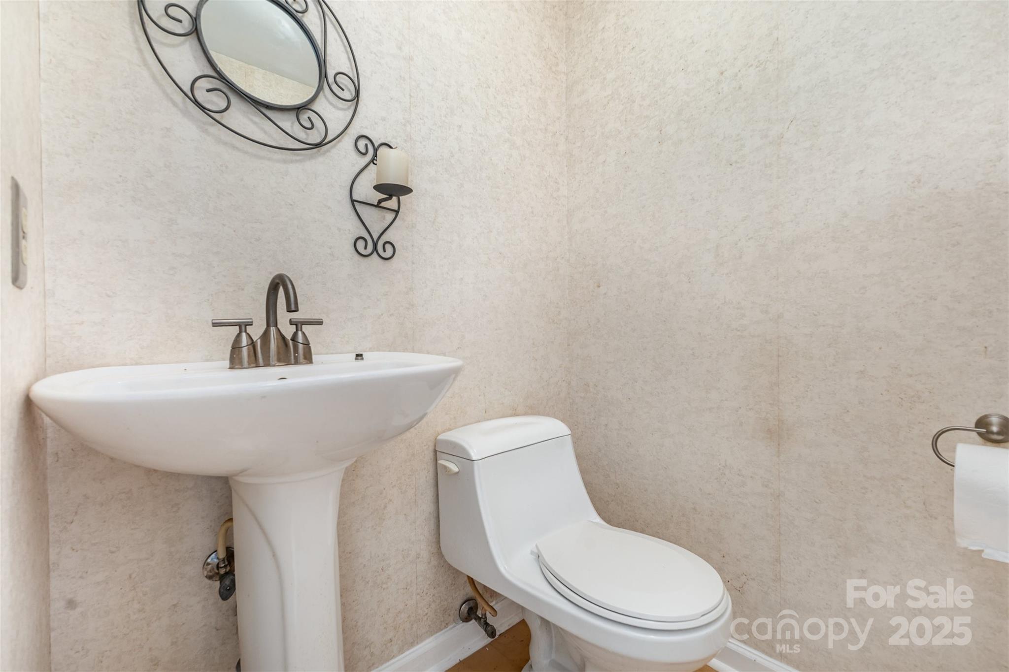 4529 Creemore Drive Charlotte NC 28213