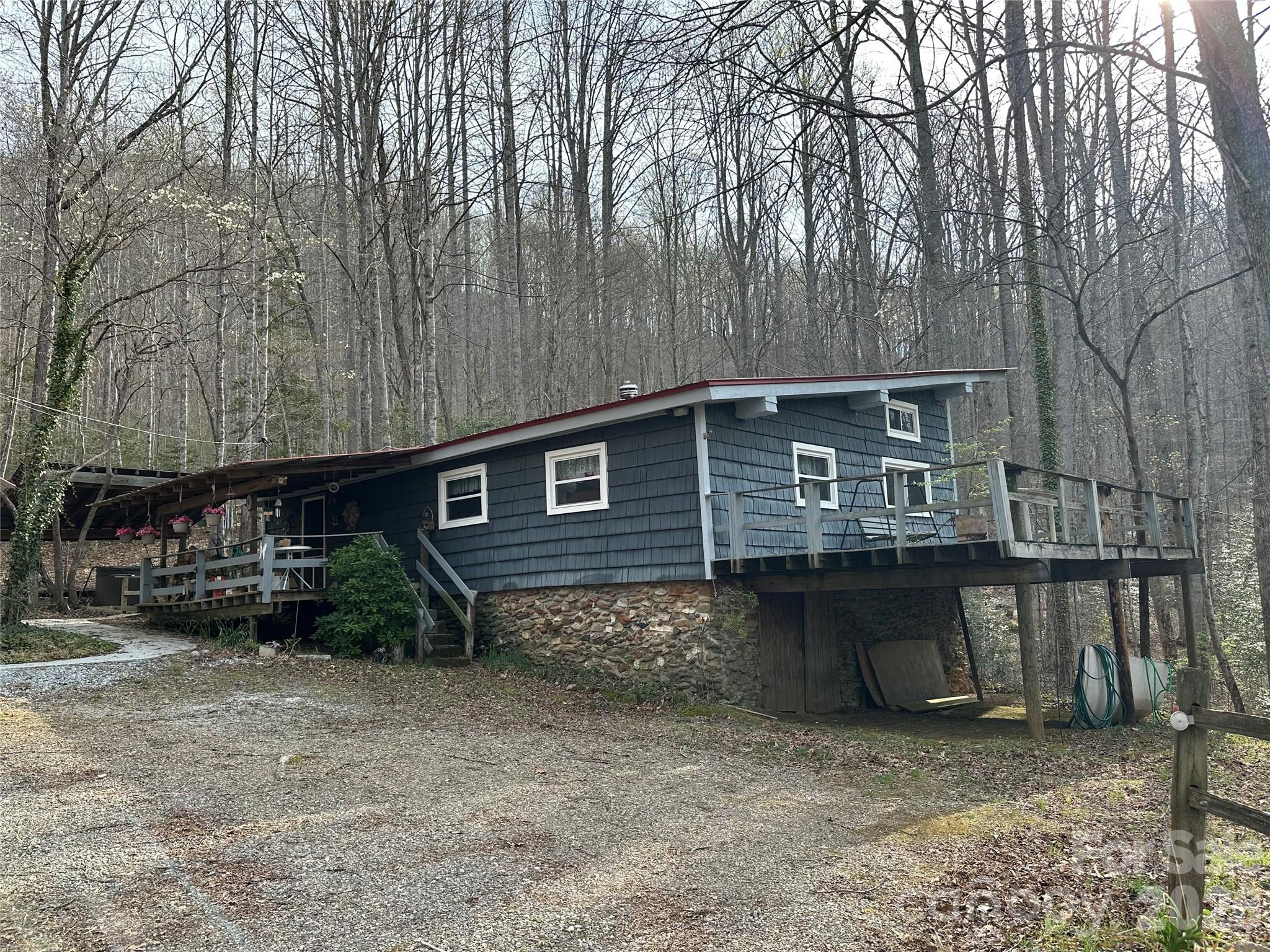 440 Holly Falls Lane Sylva NC 28779