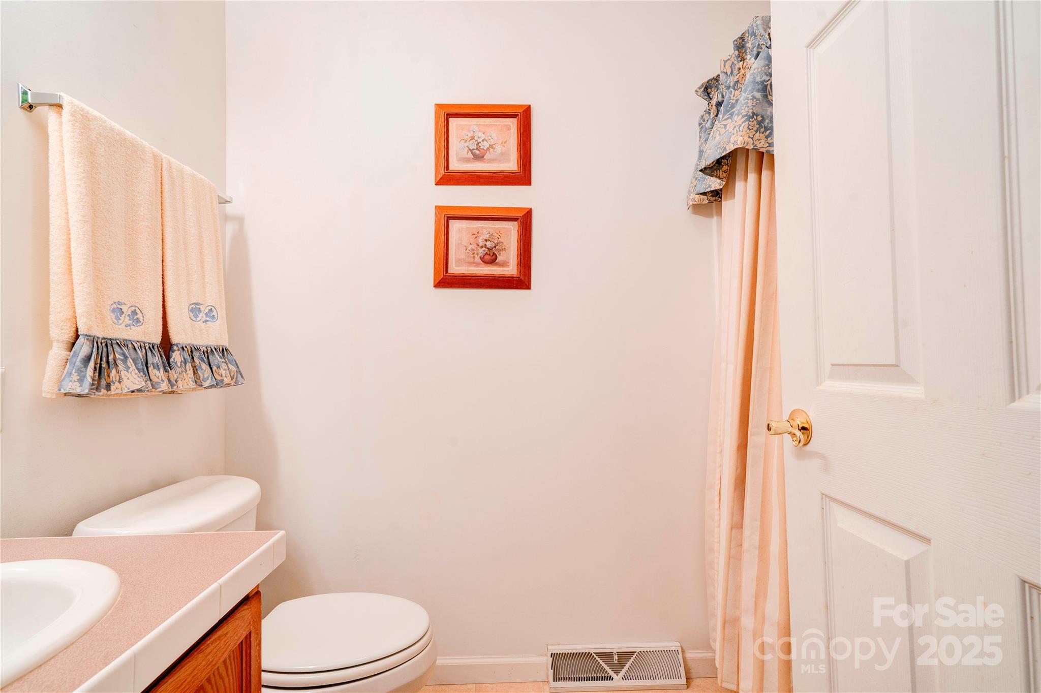 2606 Greenville Highway Flat Rock NC 28731