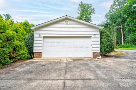 2606 Greenville Highway Flat Rock NC 28731