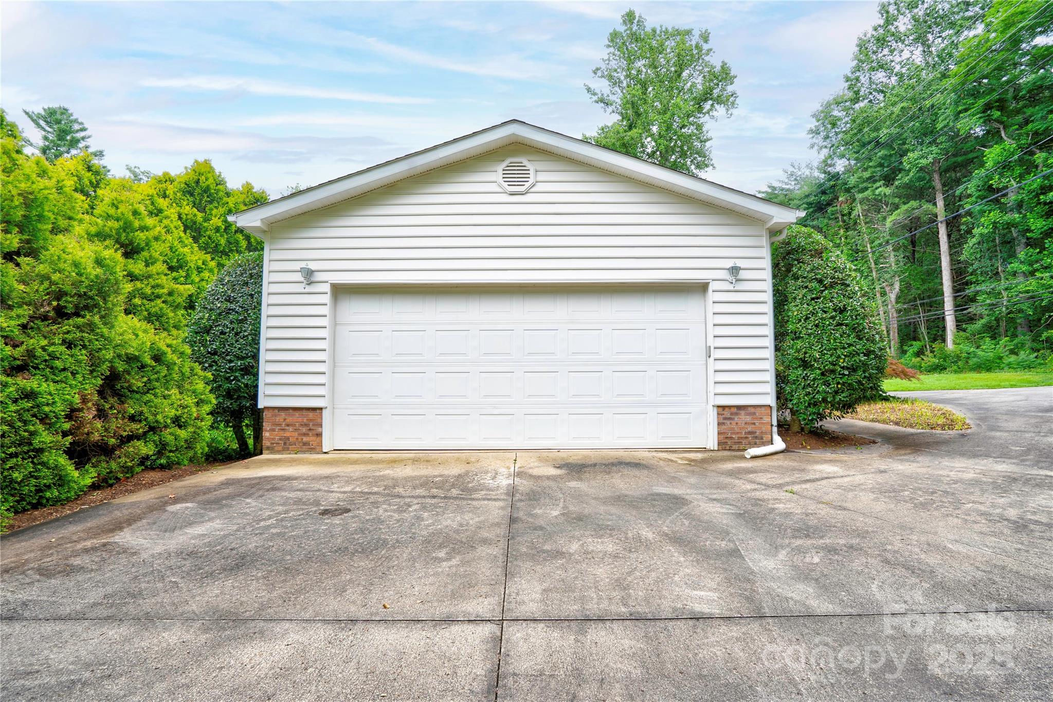 2606 Greenville Highway Flat Rock NC 28731