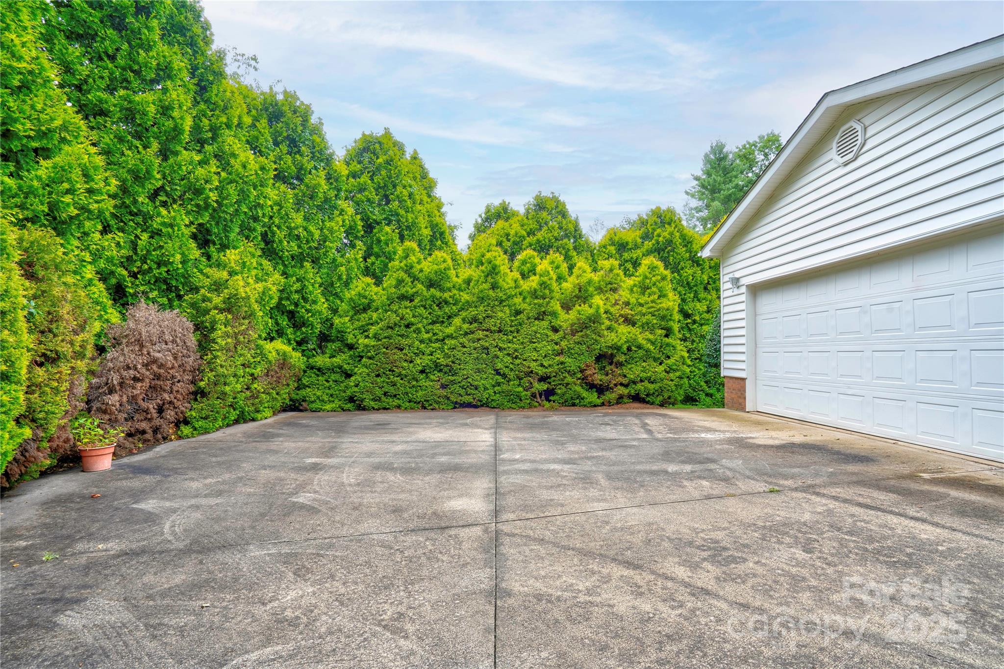 2606 Greenville Highway Flat Rock NC 28731