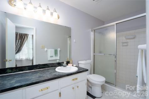 5742 Faulconbridge Road Charlotte NC 28227