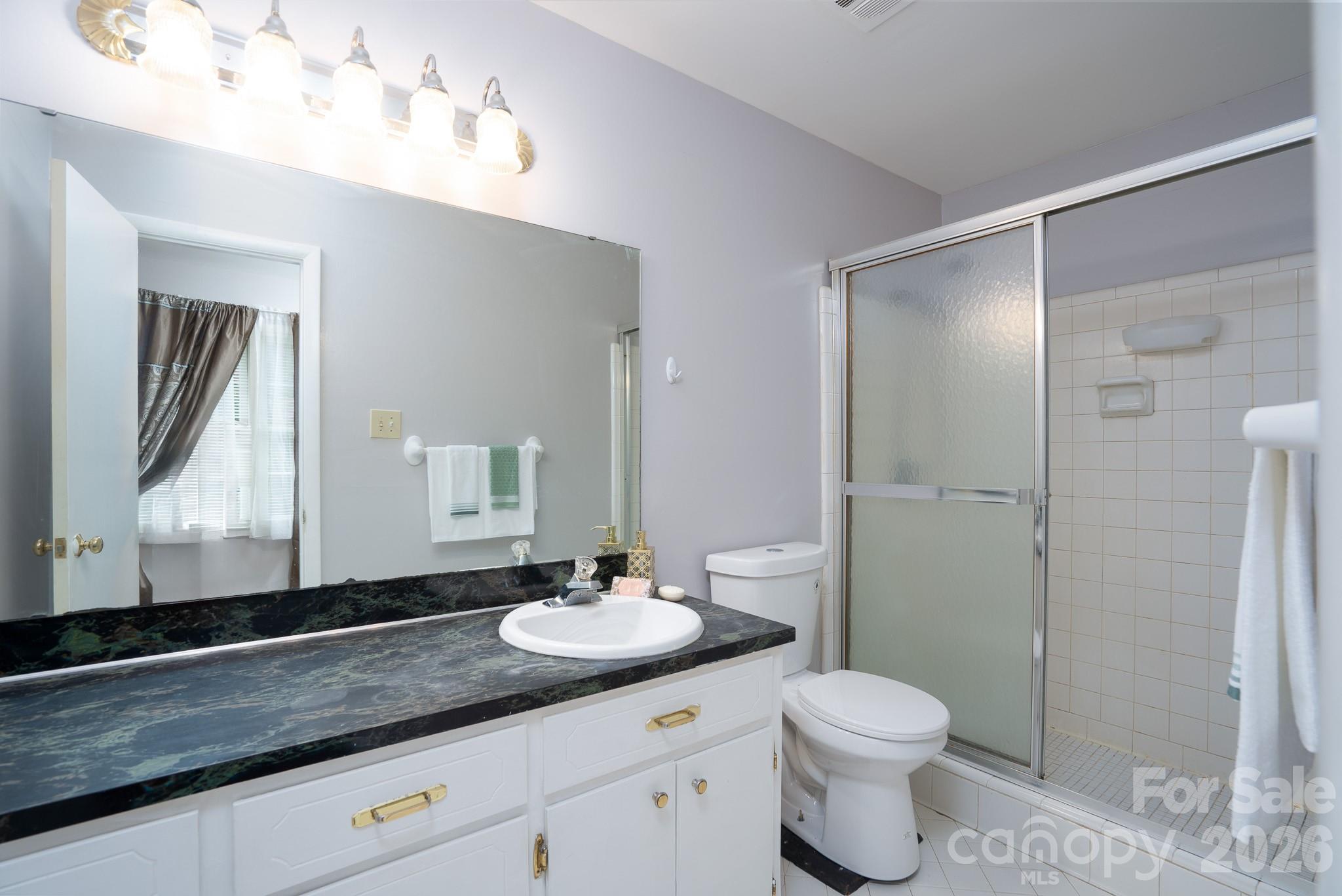 5742 Faulconbridge Road Charlotte NC 28227
