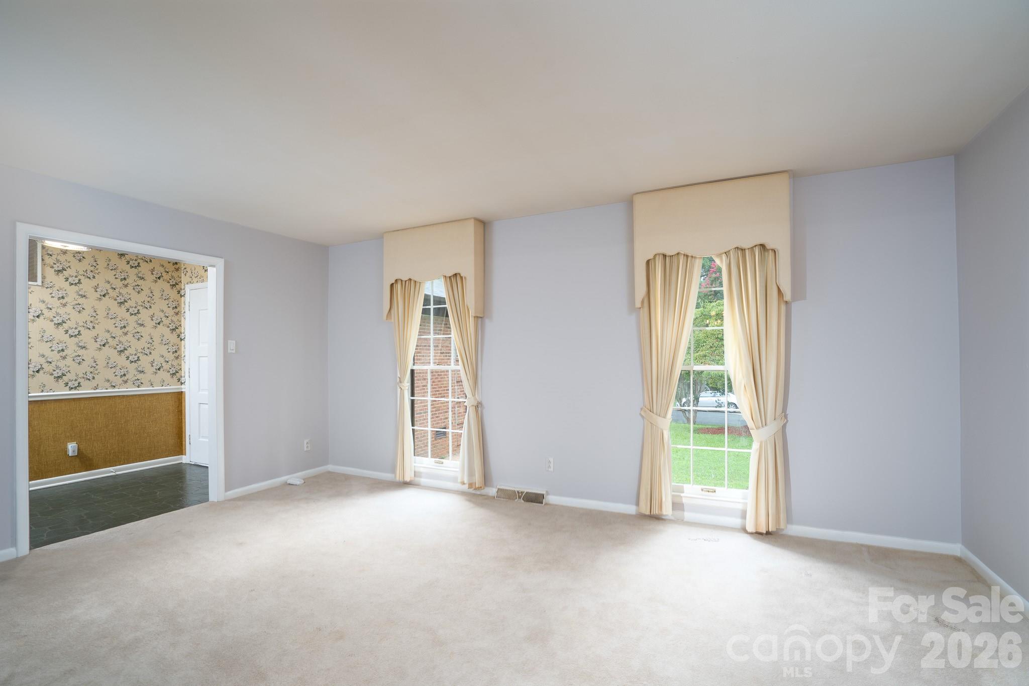 5742 Faulconbridge Road Charlotte NC 28227