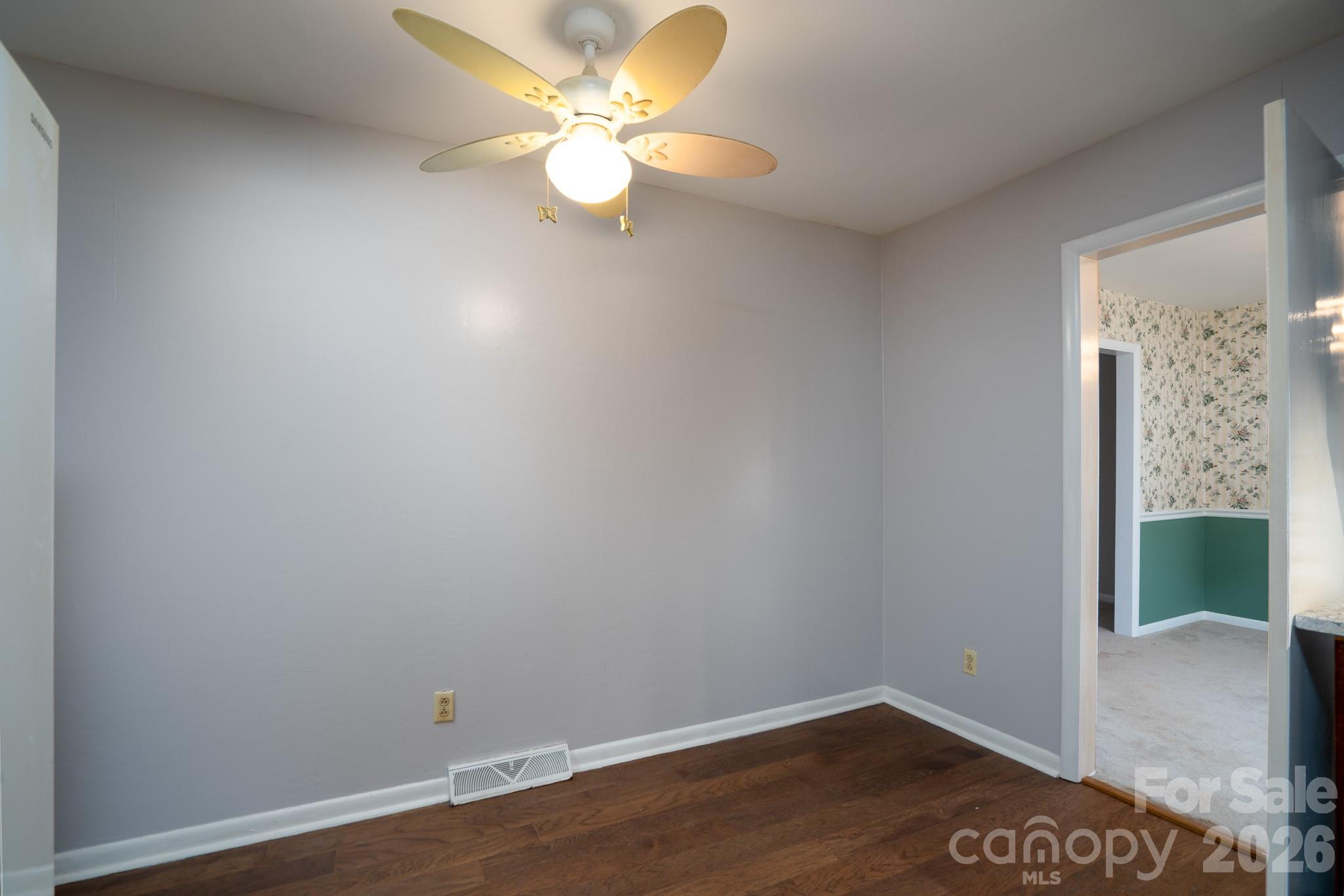 5742 Faulconbridge Road Charlotte NC 28227