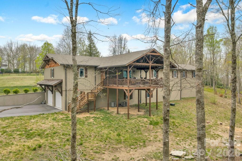 811 Linhigh Drive Newland NC 28657