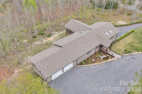 811 Linhigh Drive Newland NC 28657