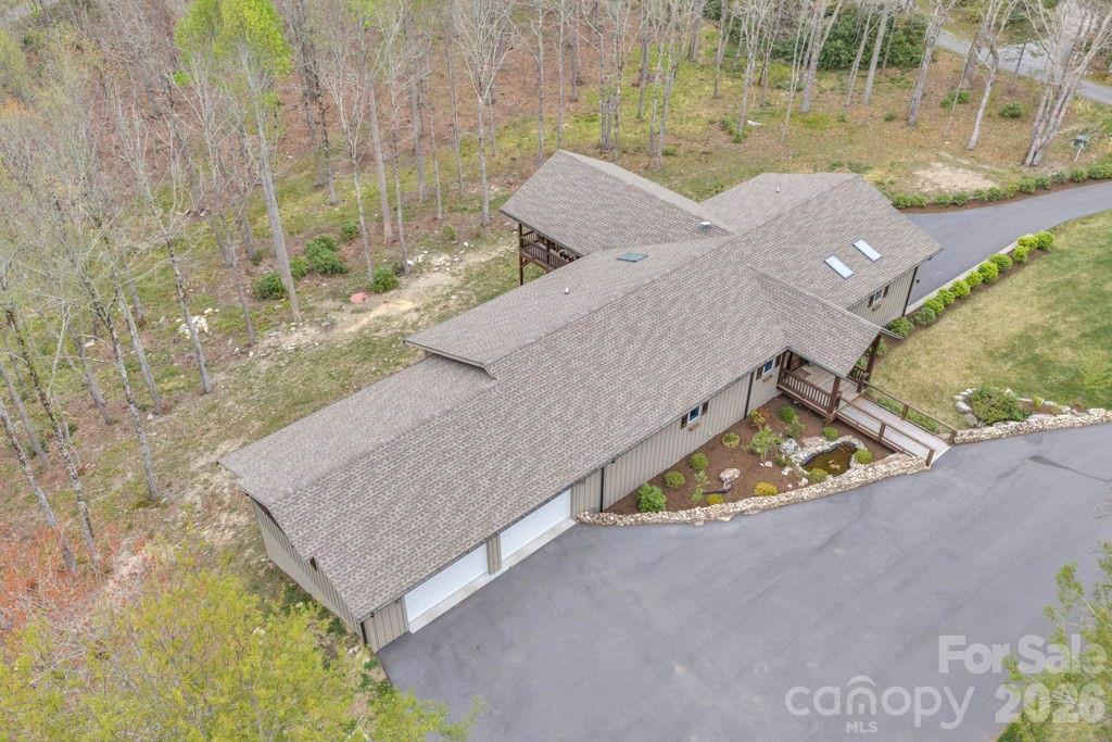 811 Linhigh Drive Newland NC 28657