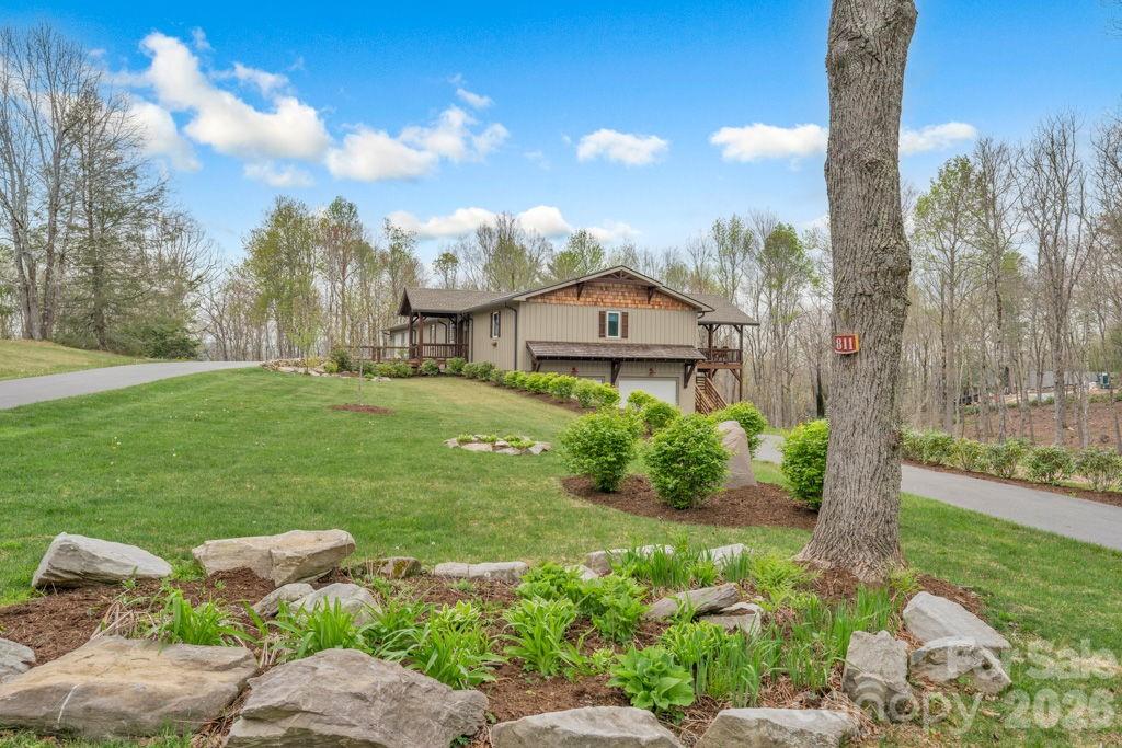 811 Linhigh Drive Newland NC 28657