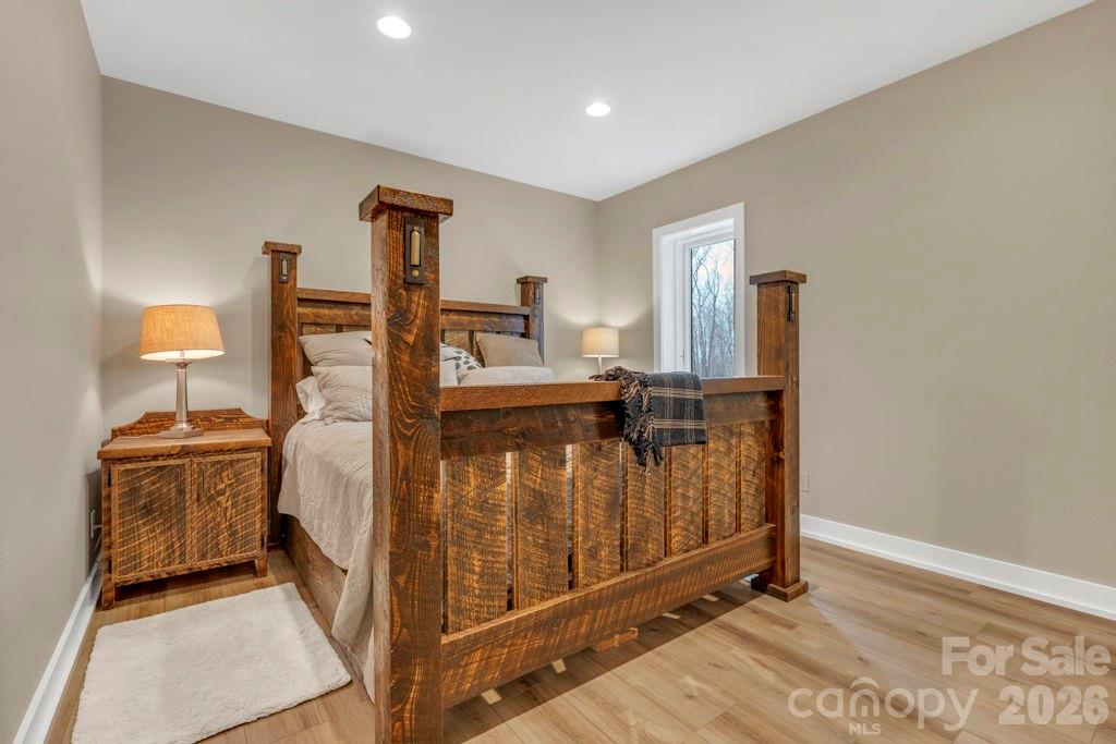 811 Linhigh Drive Newland NC 28657