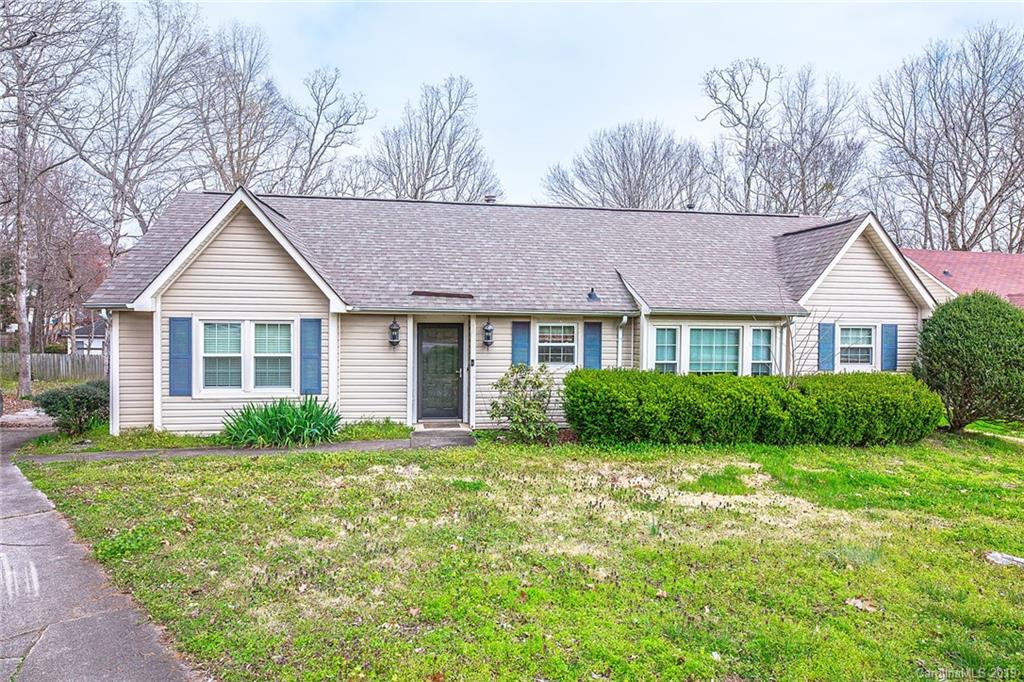 10003 Greenwood Court Charlotte NC 28215