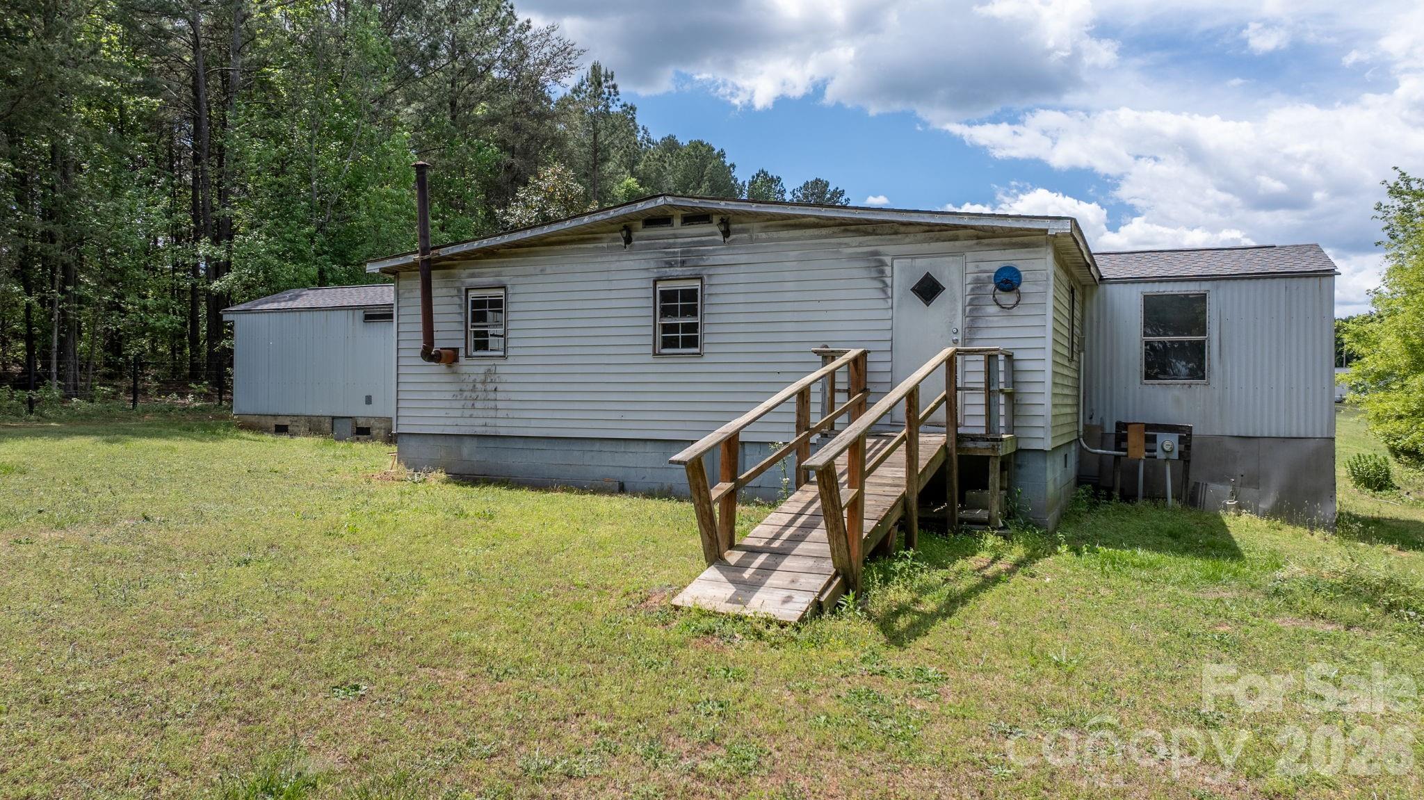 1293 Bess Chapel Church Road Cherryville NC 28021