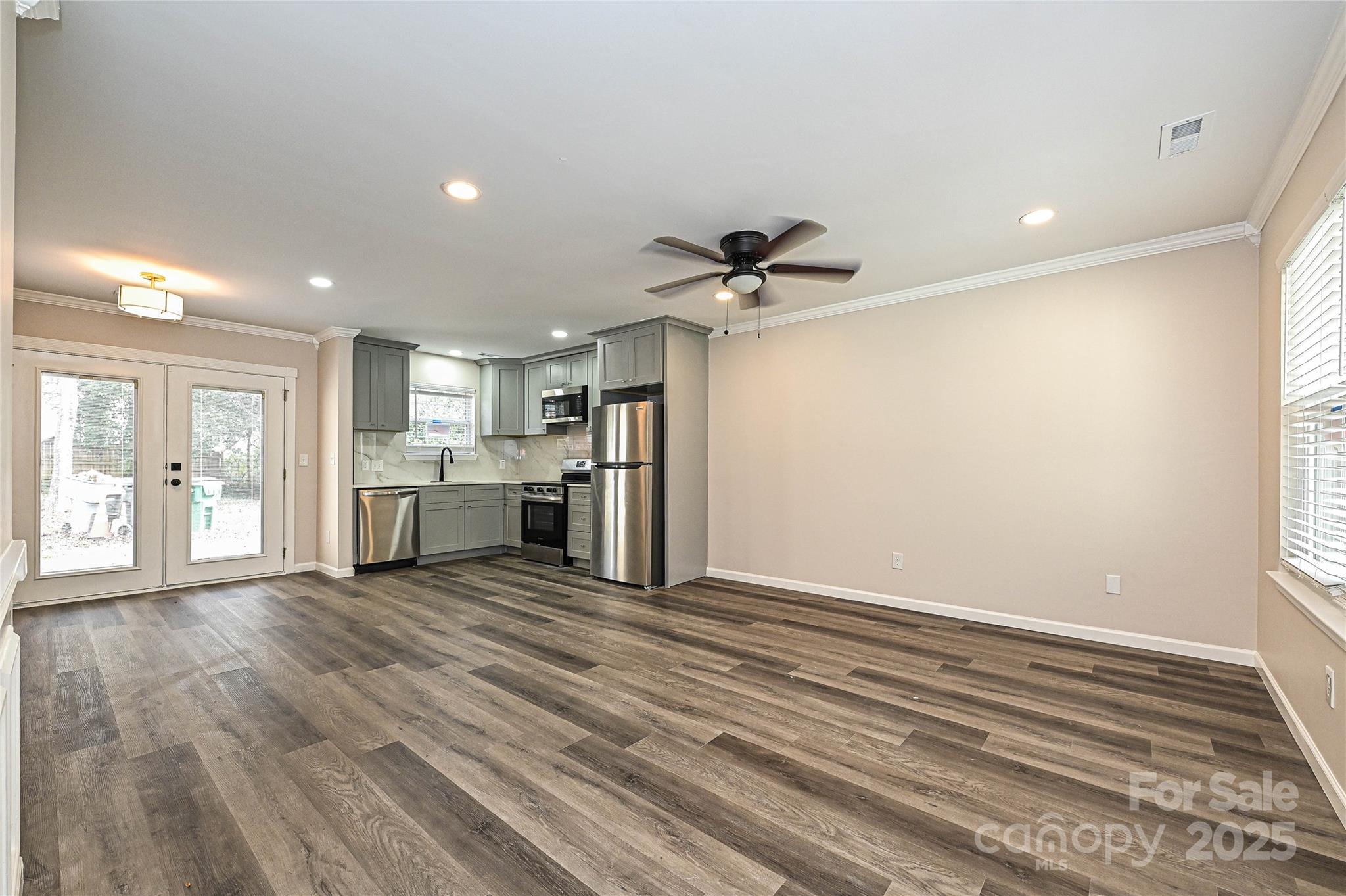 3133 Amay James Avenue Charlotte NC 28208