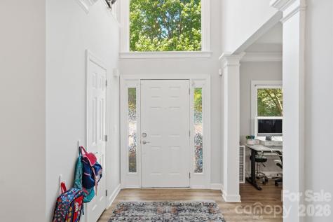 4611 Deer Cross Trail Charlotte NC 28269