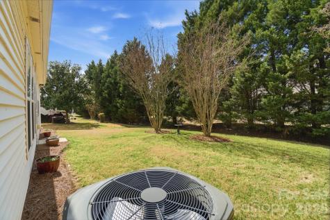 6319 Highland Commons Road Charlotte NC 28269