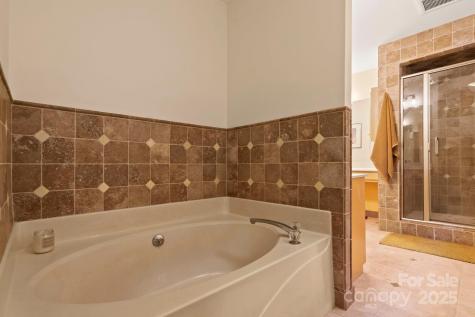 127 Boulder Lane Blowing Rock NC 28605