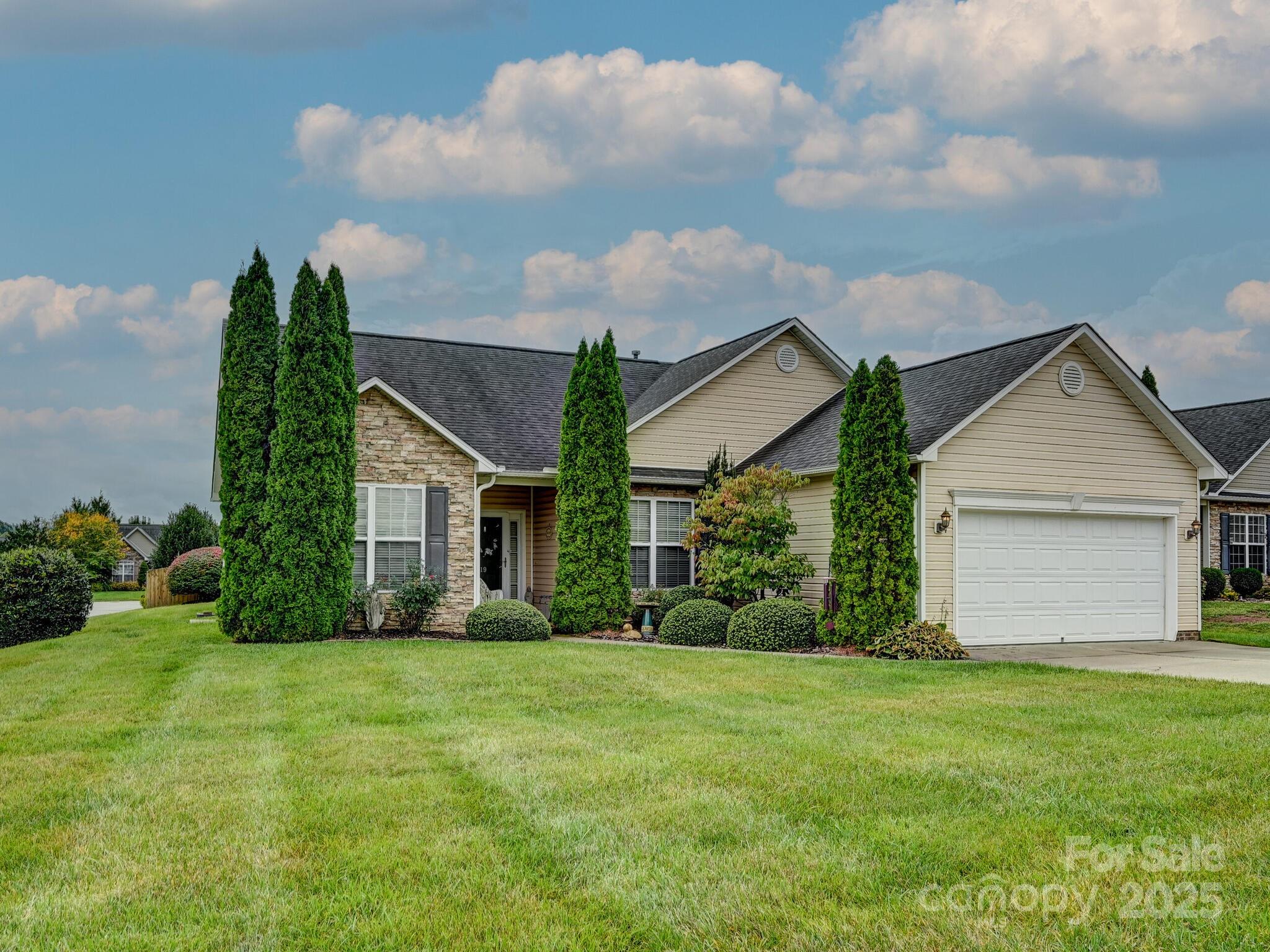 19 Pamlico Road Fletcher NC 28732