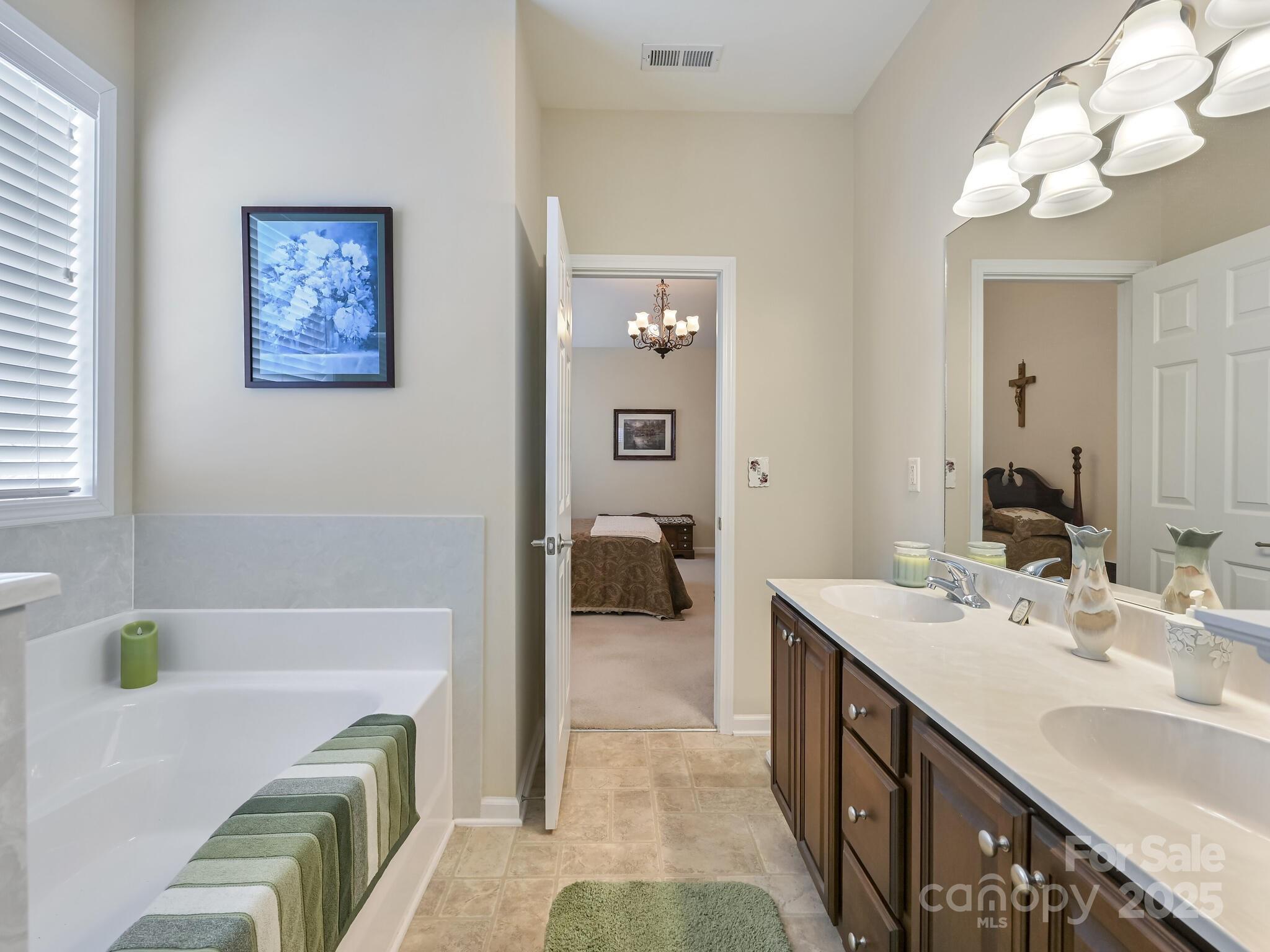 19 Pamlico Road Fletcher NC 28732