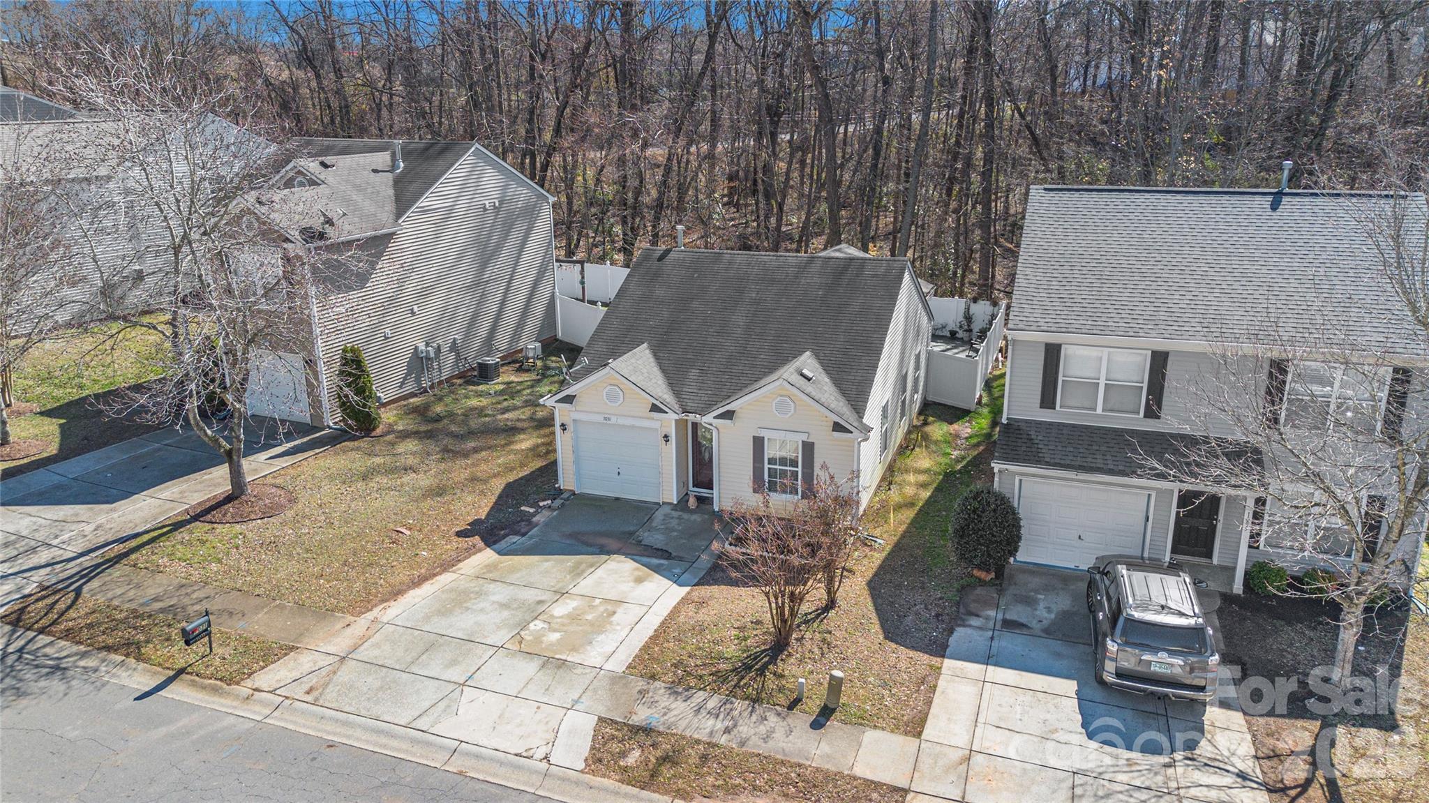 1031 Allegiance Drive Charlotte NC 28217