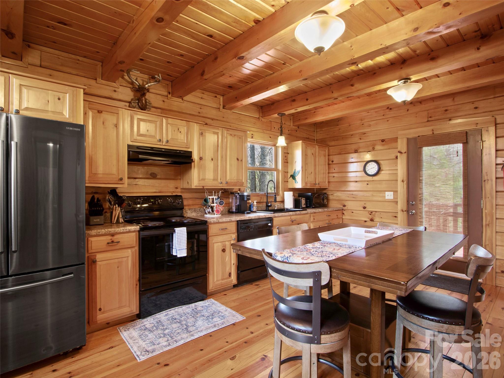 101 Jack Straw Lane Burnsville NC 28714
