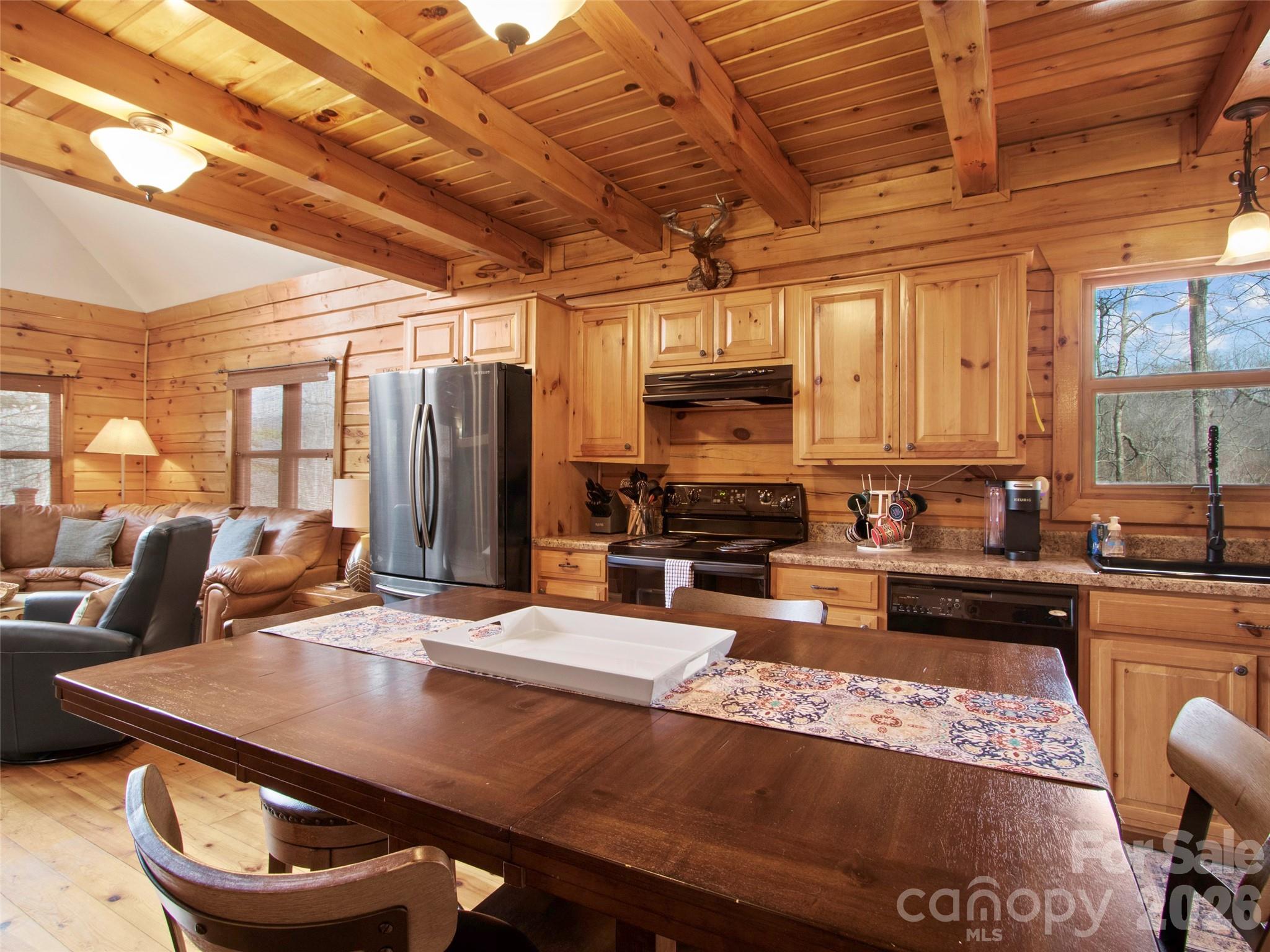 101 Jack Straw Lane Burnsville NC 28714