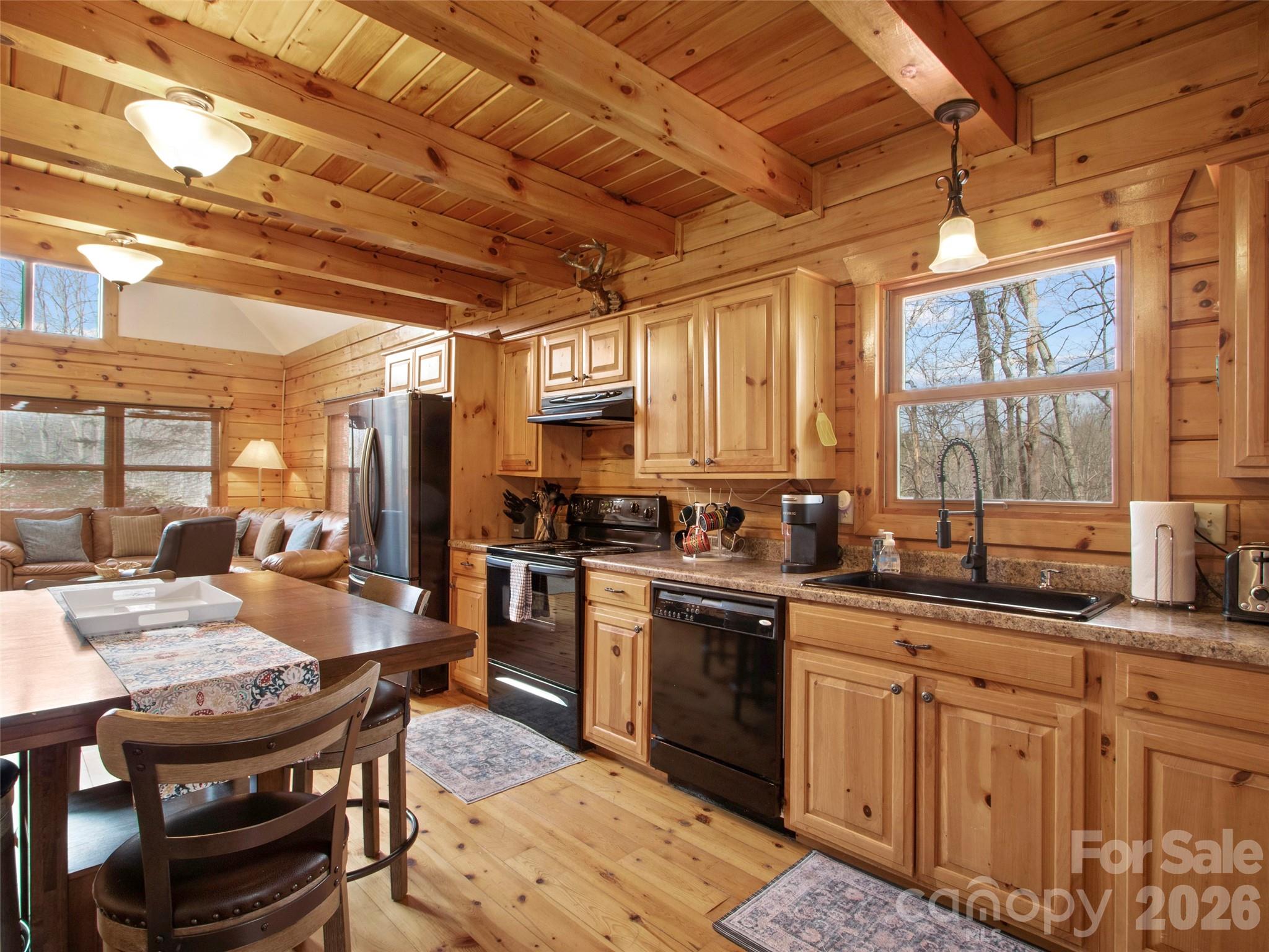 101 Jack Straw Lane Burnsville NC 28714
