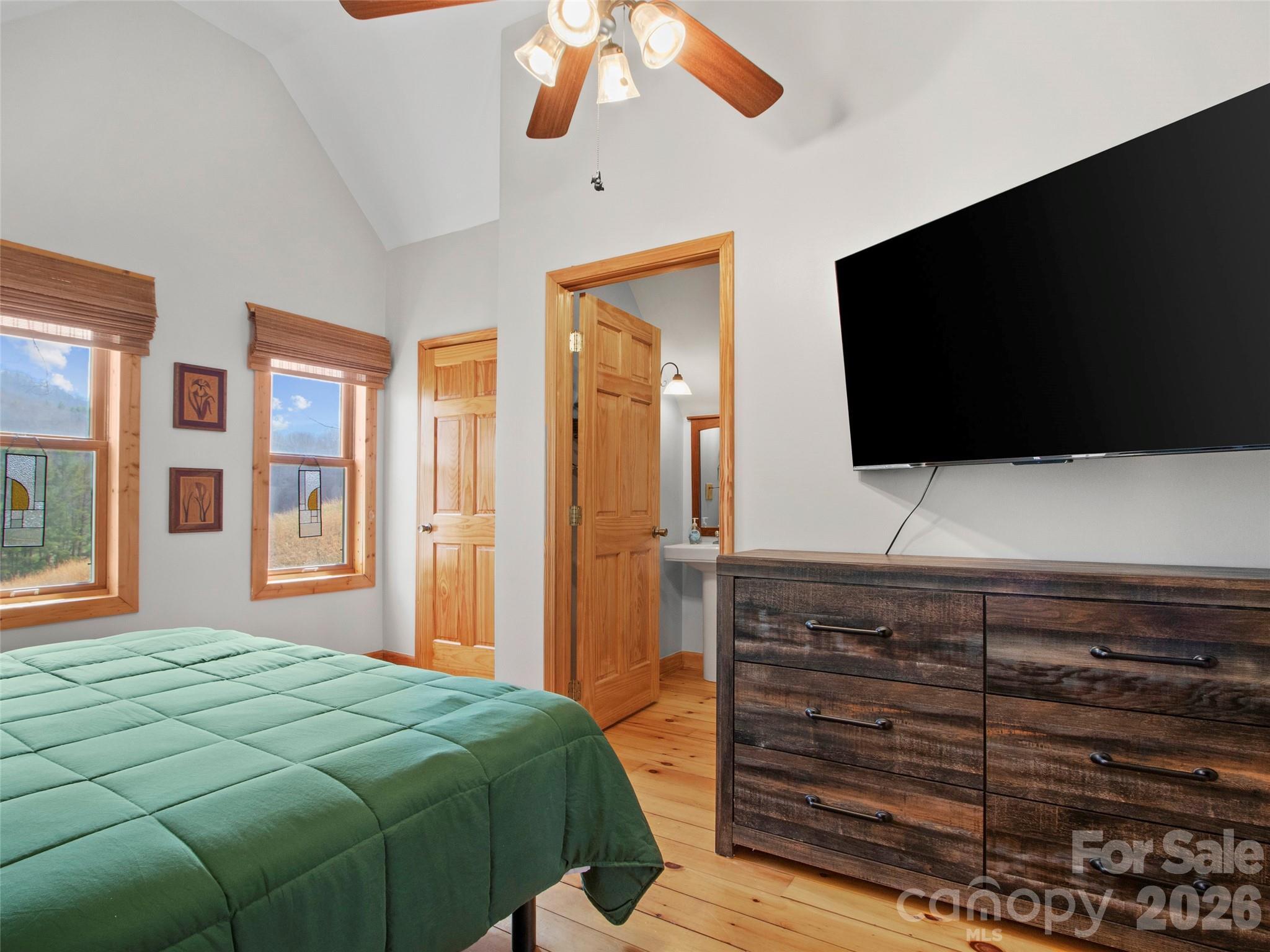 101 Jack Straw Lane Burnsville NC 28714
