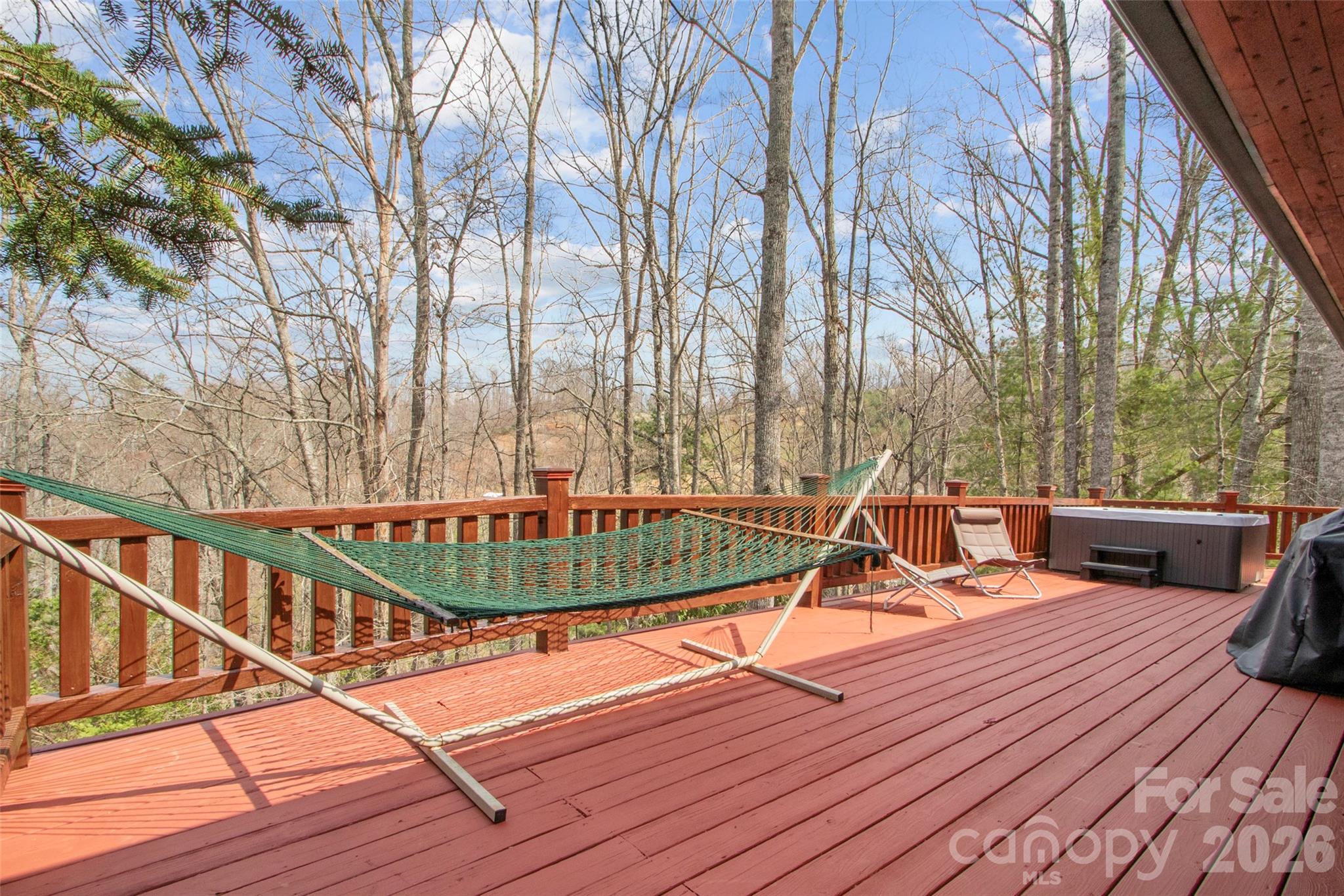 101 Jack Straw Lane Burnsville NC 28714
