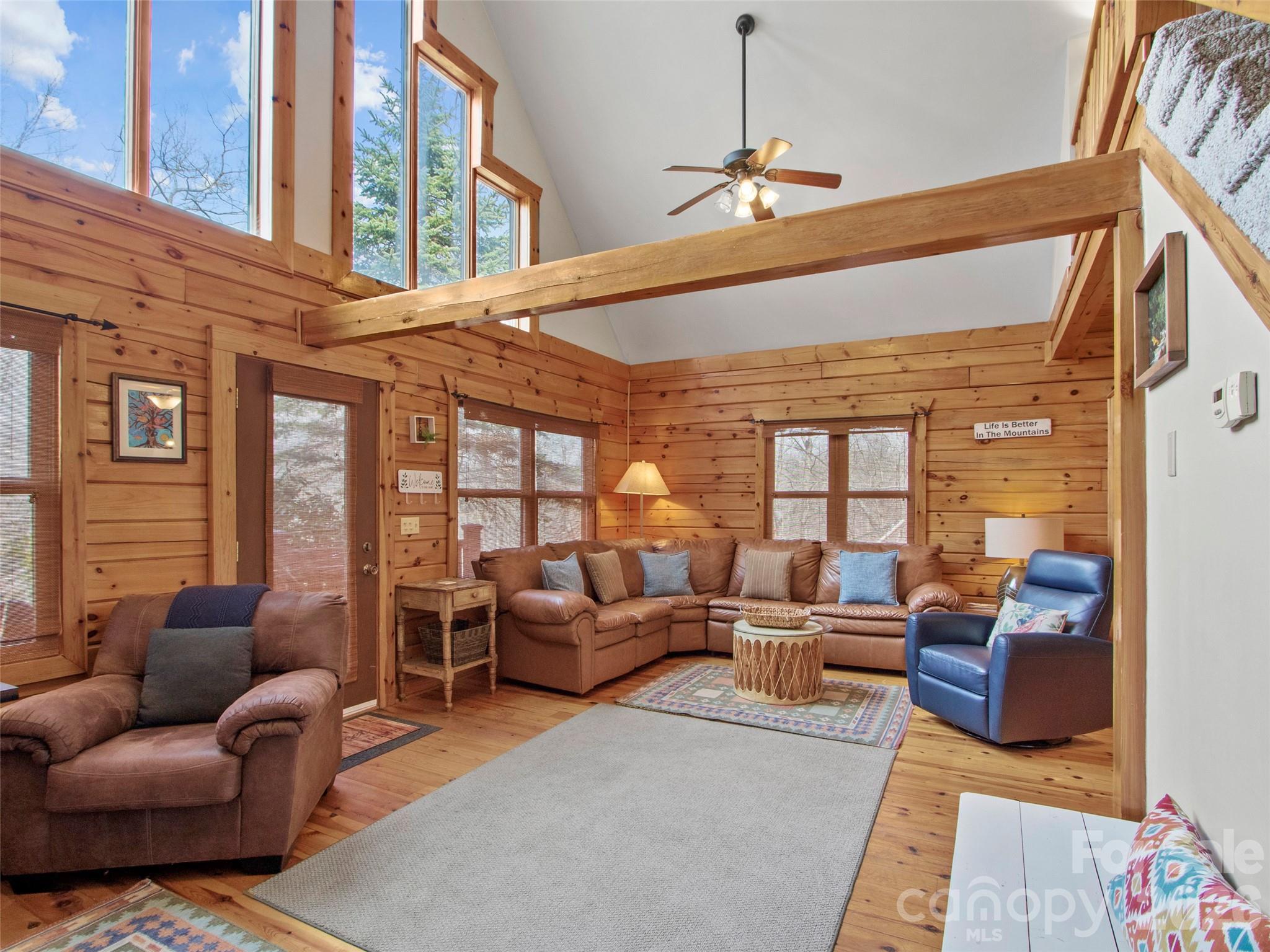 101 Jack Straw Lane Burnsville NC 28714
