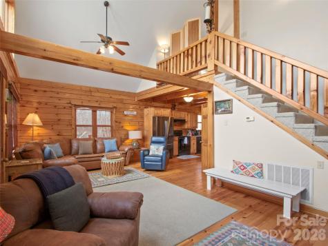101 Jack Straw Lane Burnsville NC 28714