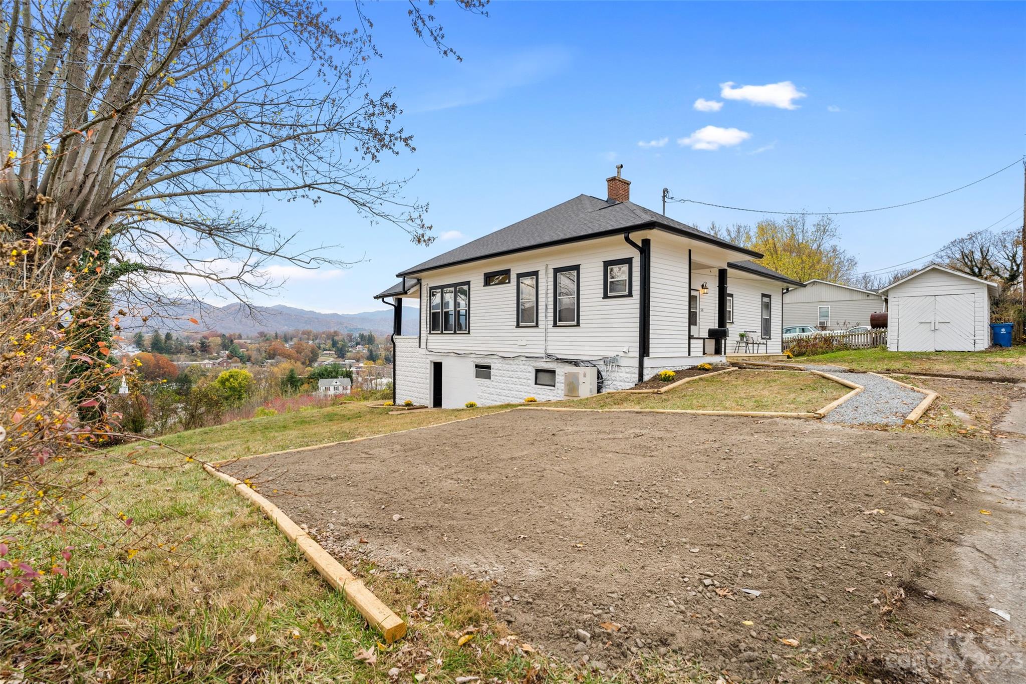 154 High Street Canton NC 28716
