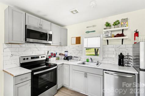 9937 Harwood Lane Charlotte NC 28214