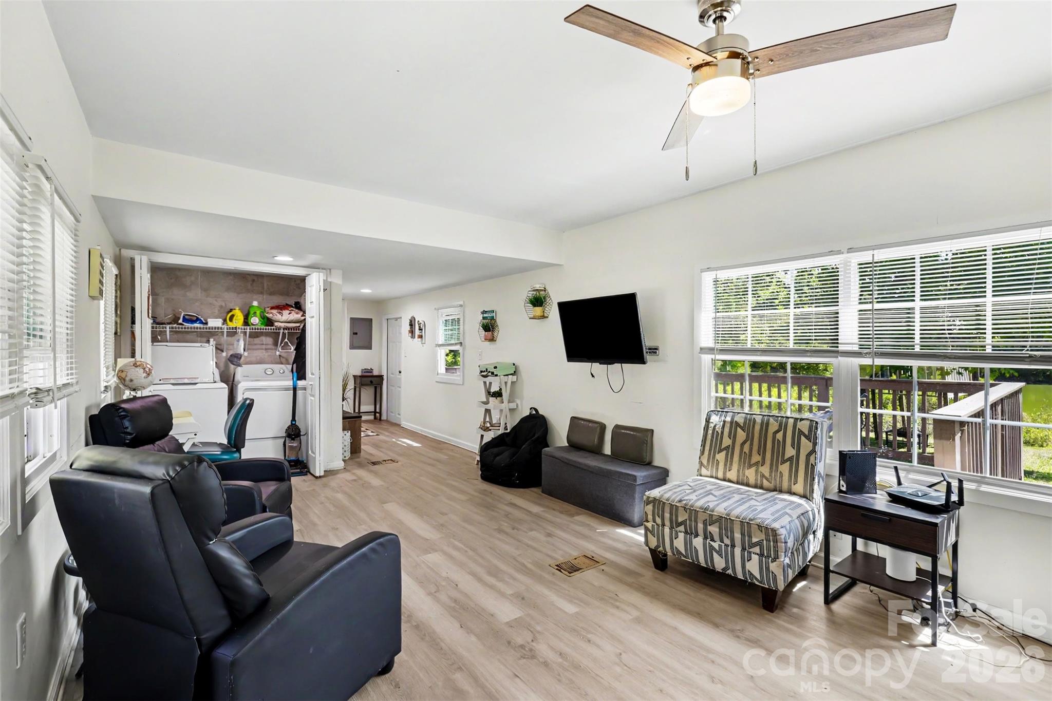 9937 Harwood Lane Charlotte NC 28214