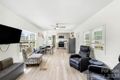 9937 Harwood Lane Charlotte NC 28214
