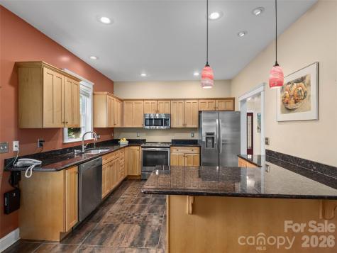 1332 Heathbrook Circle Asheville NC 28803